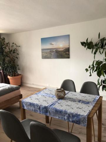 Die Gräfin auf Rügen - Ferienappartements Parchtitz Exterior foto